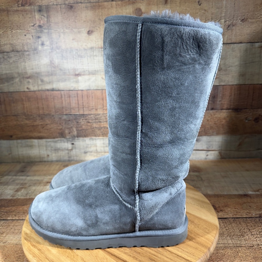 UGG Classic Tall Boots Womens 11 Grey Suede 5815 Sheepskin Lined Winter Cozy